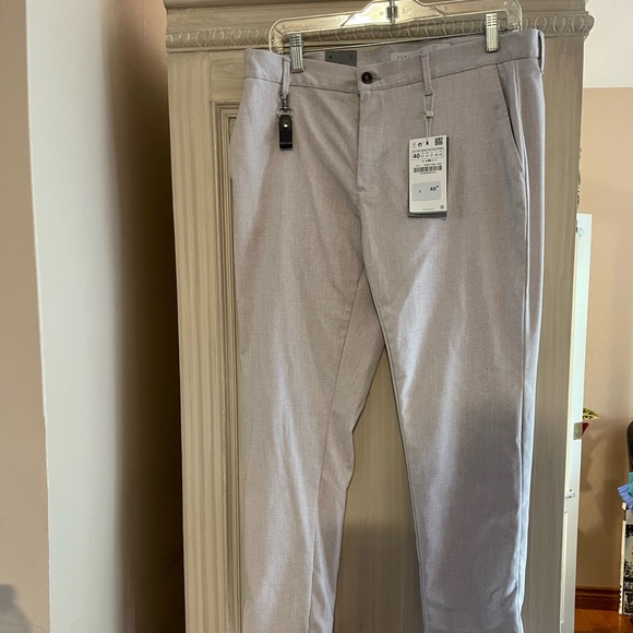 Zara Mens light pink/beige pants - Picture 1 of 3